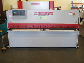 SHAW - Metalmaster 2500mm x 4mm Hydraulic Guillotine with Power Backgauge - picture0' - Click to enlarge