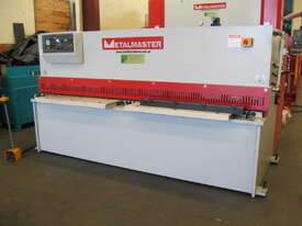 SHAW - Metalmaster 2500mm x 4mm Hydraulic Guillotine with Power Backgauge - picture1' - Click to enlarge