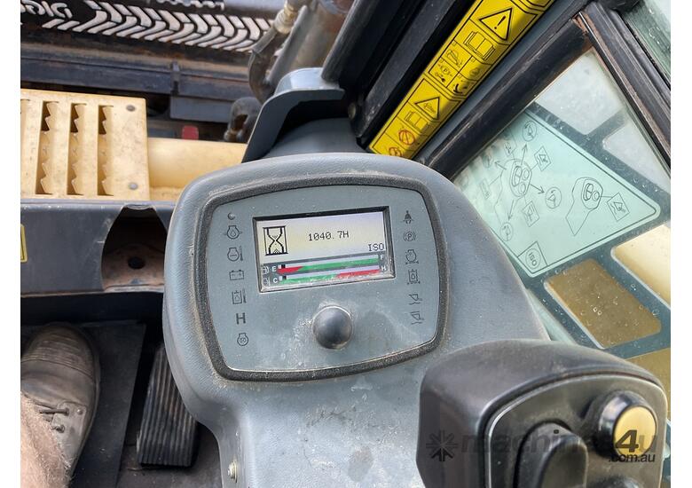 caption Gehl RT210 Tracked Skid Steer Loader Low 1040 Hours YOM 2019