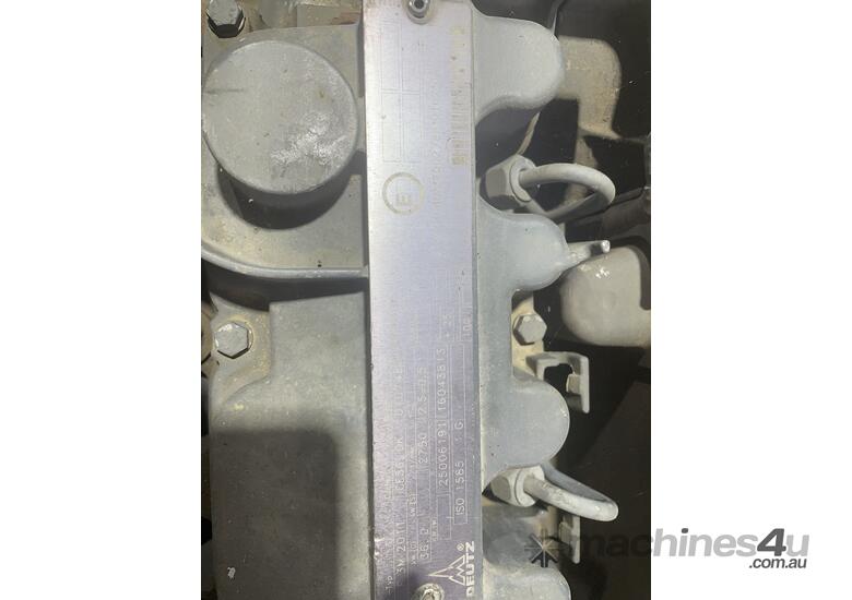 caption Deutz F3M2011 Diesel Motor