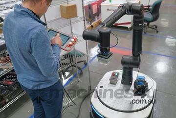 KASSOW Edge Series Collaborative Robots [Made in Demark]