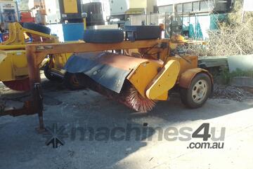 Sewell TB-2000e towed broom , 2009 model , 2500 hrs , ex council ,
