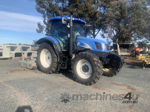 2001 New Holland T6010