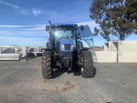 2001 New Holland T6010 - picture0' - Click to enlarge