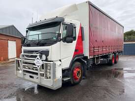 2013 Volvo FM MK2 Curtainsider Day Cab - picture1' - Click to enlarge