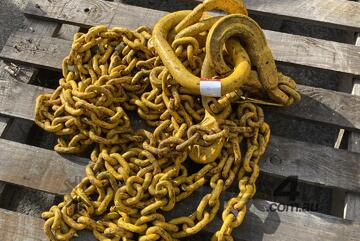   LOT #37 Lifting chains