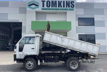 1992 Daihatsu Delta Tipper Truck