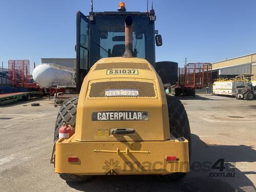 2009 Caterpillar CS74 Single Drum Roller