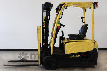 Battery Electric 3-Wheel Forklift