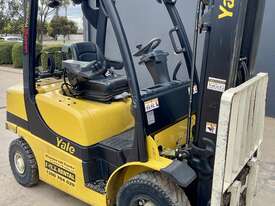 YALE GLP25 Counterbalance Forklift - picture0' - Click to enlarge