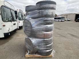 Pallet of Wheels and Tyres - picture1' - Click to enlarge