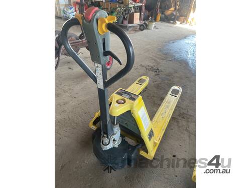 Liftsmart Semi Electric Pallet Jack Bundle 