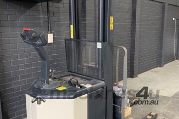 Crown Electric 1.5 Tonne Walk Behind Reach Stacker