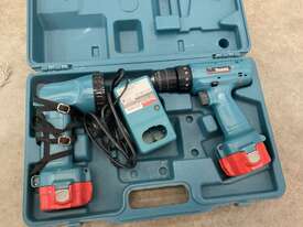 Makita Drill Kit - picture0' - Click to enlarge