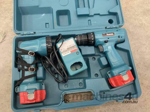 Makita Drill Kit