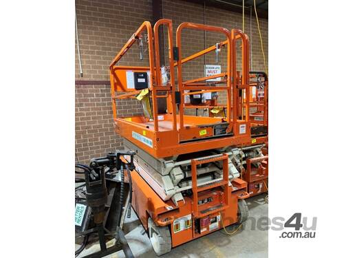 2021 Snorkel S4726E Scissor Lift