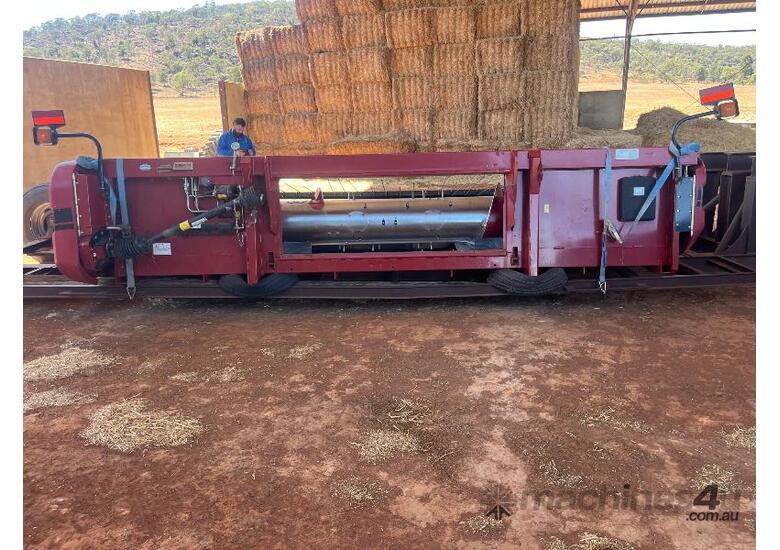caption Case 3016 Pickup front
