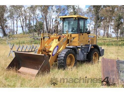 ACTIVE MACHINERY 8 TONNE WHEEL LOADER