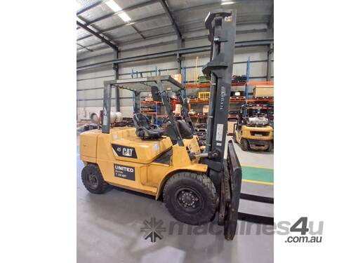 caption Used Cat 4.5T LPG Forklift - GP45KT