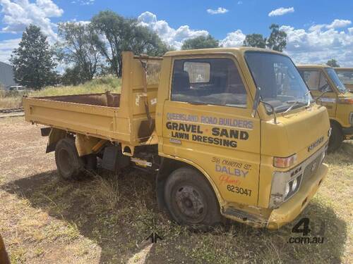 caption Daihatsu Tipper , 11/1980, V30 series 074159