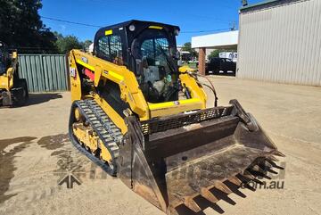 2019 CAT 239D3 TRACK LOADER (T686) WITH 4 IN 1 BUCKET, CIVIL SPEC AND 2195 HOURS