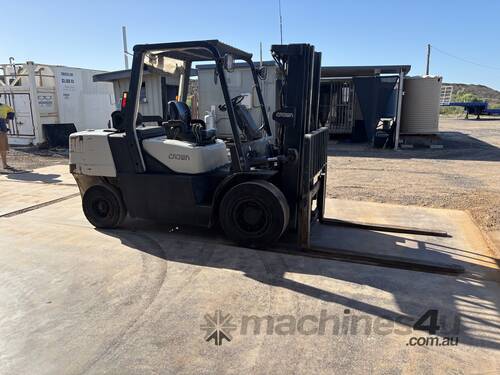 Crown CD-40S-2 Diesel Forklift