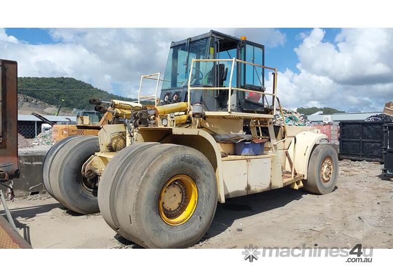 caption Hyster Container