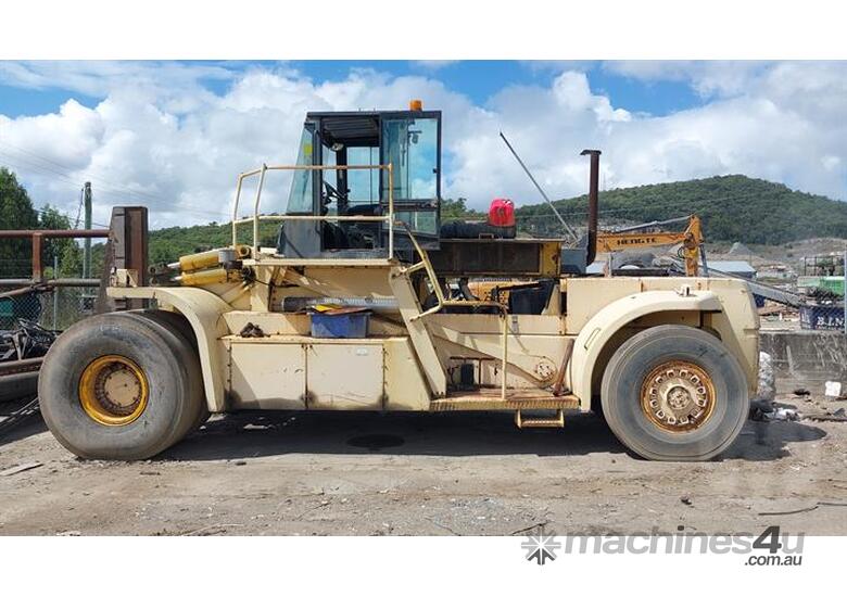 caption Hyster Container