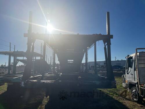 caption Car Carrier