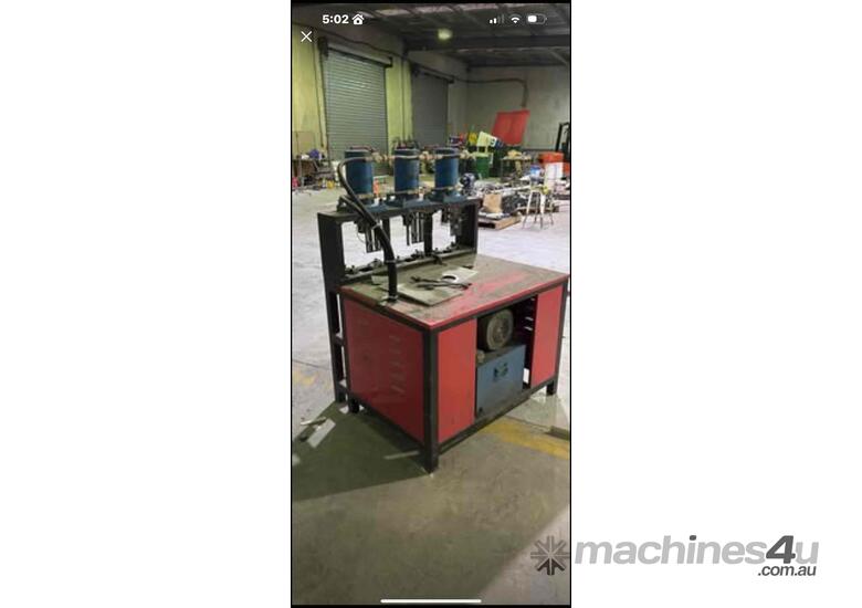 caption extrusion punch for fencing - 3 head