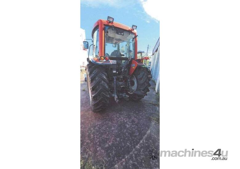 caption 2010 Kioti DX7510 Tractor