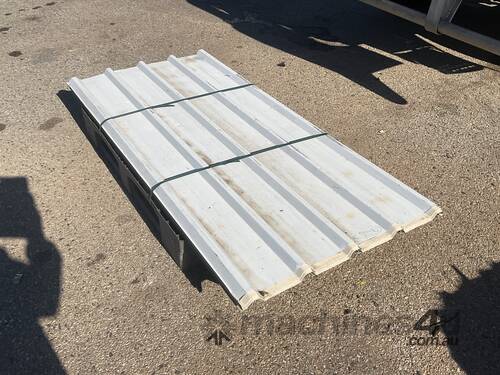 Pallet of Colorbond Sheeting - Various Colours
