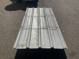 Pallet of Colorbond Sheeting - Various Colours - picture0' - Click to enlarge