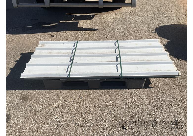 Pallet of Colorbond Sheeting - Various Colours