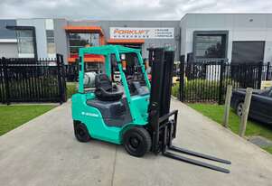 Mitsubishi Forklift 1.8T Container Entry Mast (Unit#:AU422)