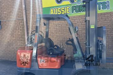 3.5 Ton Stubbie Nissan Power Forklift