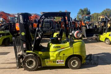 Clark GTS25L # 2.5 Tonne LPG Forklift # 2500kg Load Capacity # 4800mm Lift Height Clark GTS25L # 2.5 Tonne LPG Forklift # 2500kg Load Capacity # 4800mm Lift Height