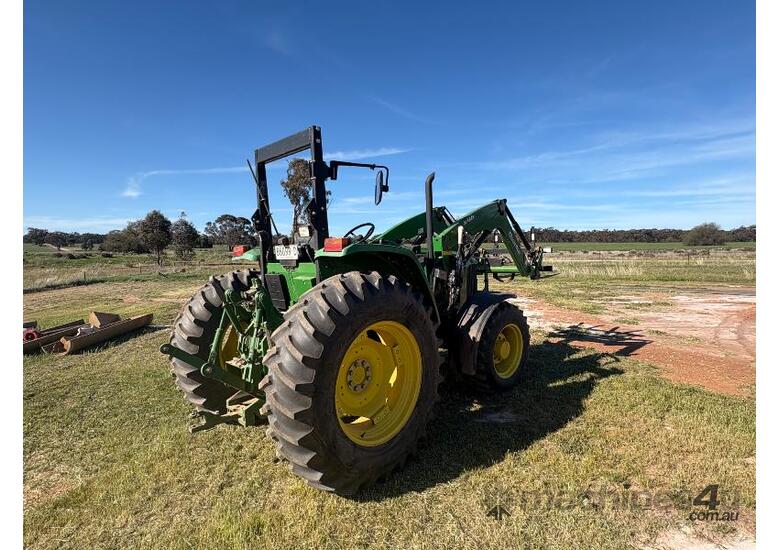 caption JOHN DEERE 6100