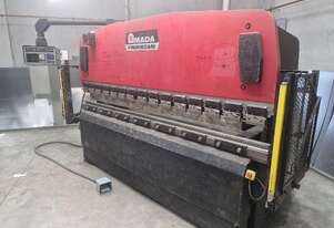 Hydraulic Upstroke Press Brake comes fitted with laser guard Hydraulic Upstroke Press Brake comes fitted with laser guard