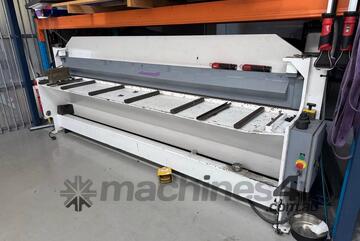 3m long Guillotine 2mm capacity EPIC Australian Made 3000x2mm 3m long Guillotine 2mm capacity EPIC Australian Made 3000x2mm