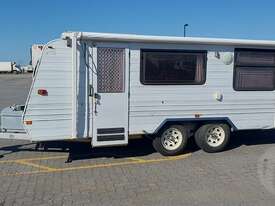 Jayco Westport 17ft Pop-top - picture2' - Click to enlarge