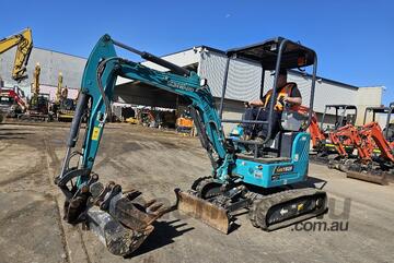 2022 SUNWARD SWE18UF 1.9T EXCAVATOR WITH HYDRAULIC HITCH, 3 BUCKETS AND 175 HOURS