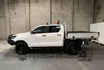 Toyota 2020   Hilux SR Diesel