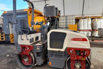 2023 DYNAPAC CC1250 TWIN DRUM ROLLER U4967