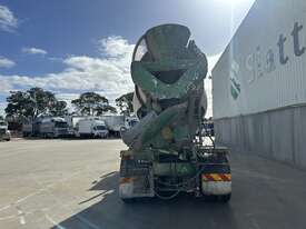 2015 Isuzu FYH 8x4 Concrete Agitator - picture0' - Click to enlarge