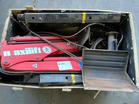 MAXILIFT Crane Arm. - picture0' - Click to enlarge