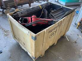 MAXILIFT Crane Arm. - picture2' - Click to enlarge