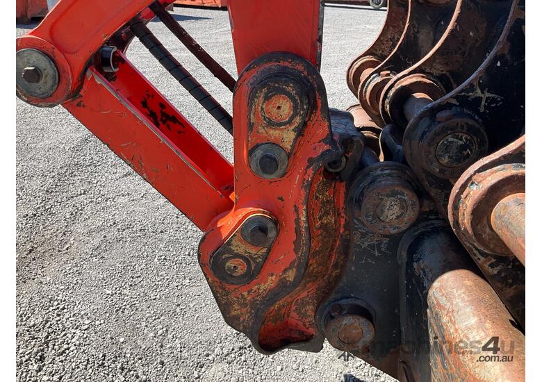 2017 Kubota KX080-3S Excavator (Steel Track With Rubber Inserts)