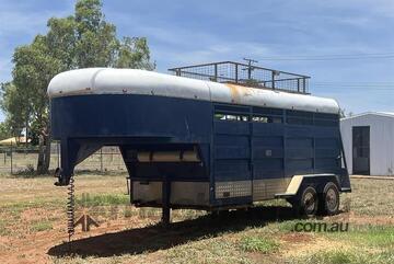 2001 HOME MADE GOOSENECK TRAILER