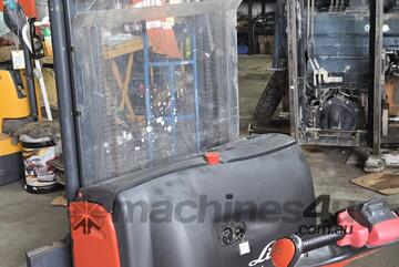 Linde L12 Walkie Stacker Second Hand, Excellent Condition